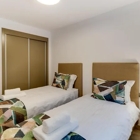 Ingresi Апартаменты *